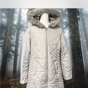 Women's Silver Quilted Puffer Coat with Faux Fur Hood